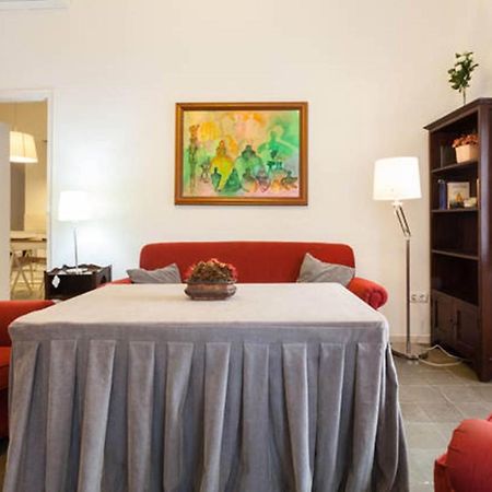 Apartamentos Rg Arenal Sevilla Szoba fotó