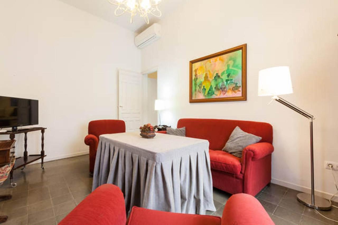 Apartamentos Rg Arenal Sevilla Szoba fotó